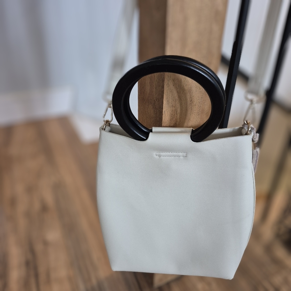 Street Level Vegan Leather Bag